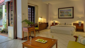 Oasis Six Bedroom Villa (65 m²)