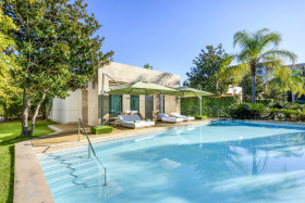 Pearl Pool Suite (125 m²)