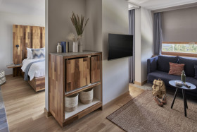 Junior Suite Village View