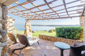 Frontline Premium Room