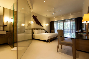 Tropical Garden View Room