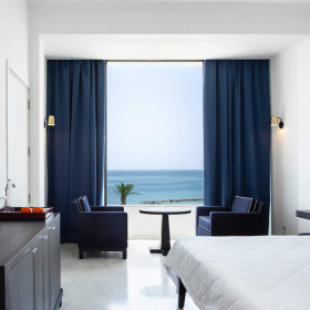 Connecting Superior Sea View Rooms