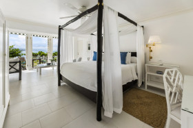Oceanfront Balcony Room King