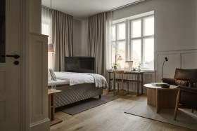Corner Suite