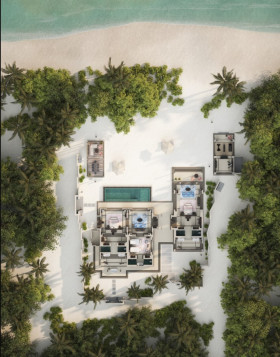Three Bedroom Beach Residence with Pool /**