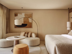 Eos Suite Inland View
