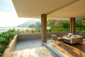King Premium Duplex Suite with Terrace