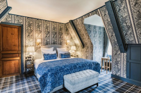 The Abbey – The Unique Room