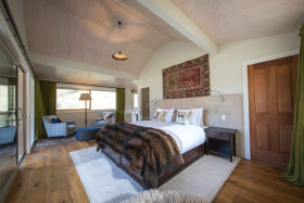 Alpine Lodge