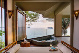 Ocean View Premium Suite