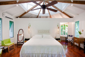 1-Bedroom Bungalow Signature Suite