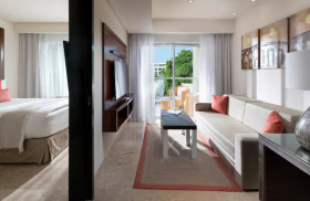 Premium One Bedroom Master Suite