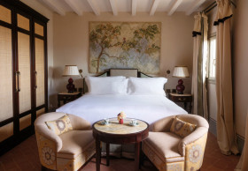 Deluxe Rooms