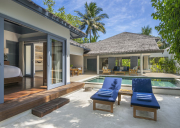 Family Oceanfront Beach Pool Villa