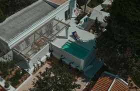 Master Pool Suite (adults only)