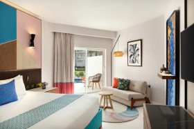 Preferred Club Swim-Out Garden View - King Bed (Family i Adults Only)