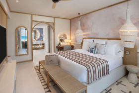 Preferred Club Master Suite Ocean Front