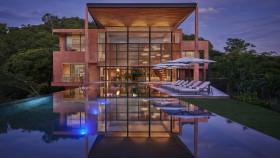 Casa Las Olas Six-Bedroom Residence
