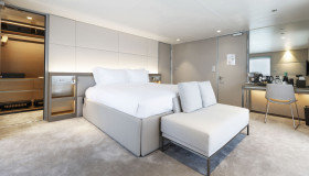 Yacht Suite